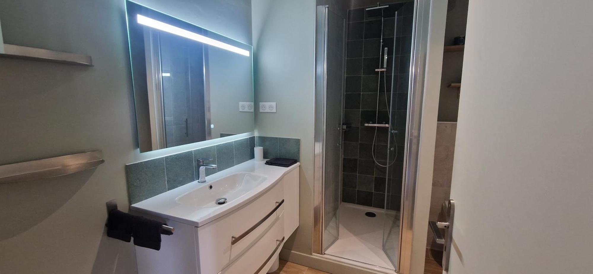 2 Queenbed Parking Clim Wifi * Aix-en-Provence